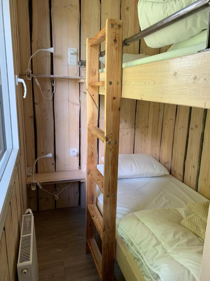 Des Campanules Avec Sauna Chalet *
